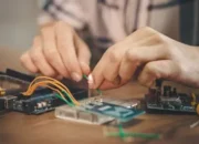 Menguak Masa Depan: Revolusi Teknologi Elektronik yang Mengubah Dunia